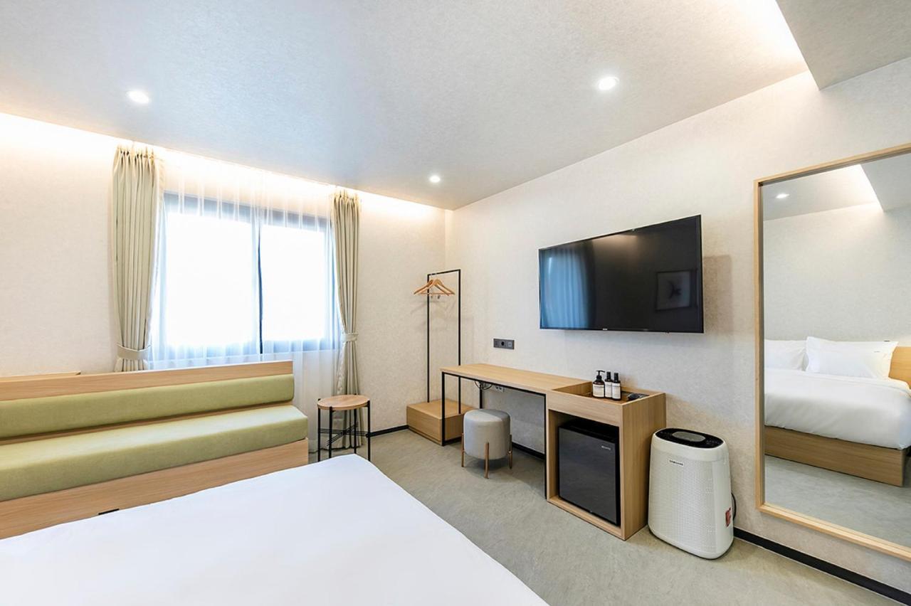 Hotel Yaja Gimhae Exterior foto